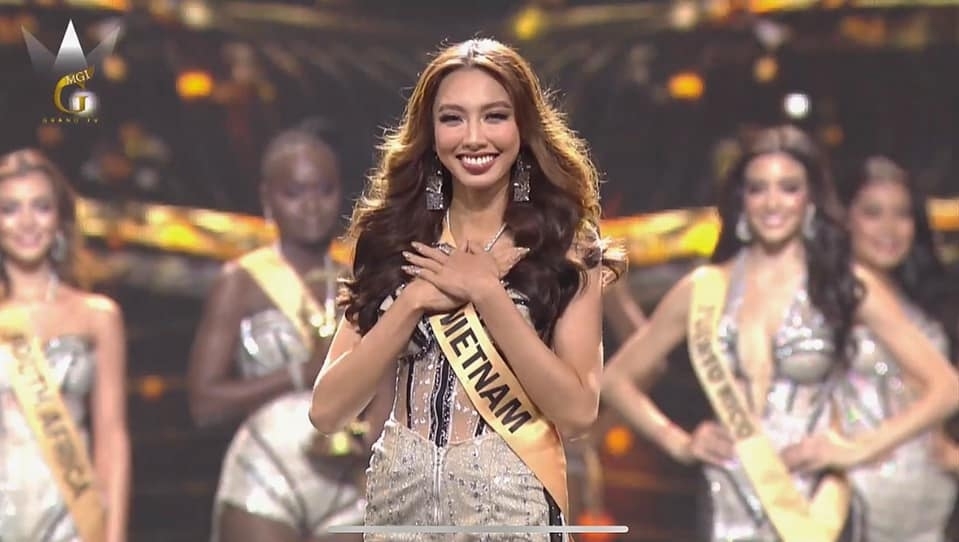 Không cần bình chọn, Thùy Tiên vẫn lọt top 10 Hoa hậu Hòa bình thế giới