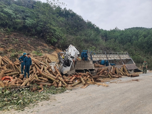 Phạt 46 triệu đồng đối với doanh nghiệp vận tải trong vụ TNGT khiến 7 người tử vong