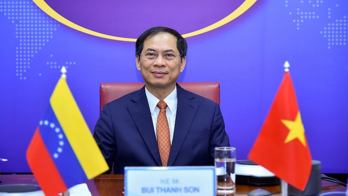 ve ne xu e la danh gia cao nhung thanh tuu kinh te xa hoi an tuong cua viet nam