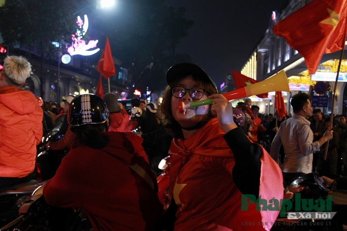 nguoi ham mo do ra duong mung viet nam vao tu ket asian cup 2019