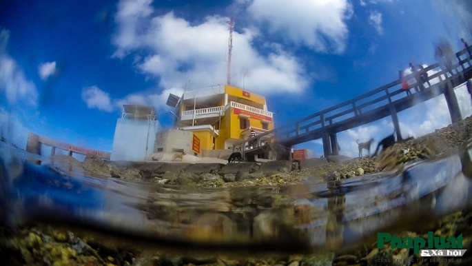 noi don binh minh dau tien cua to quoc