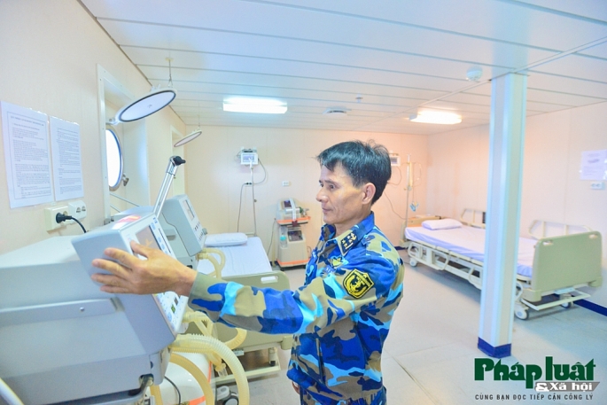 Cận cảnh tàu quân y 561 - bệnh viện trên biển hiện đại nhất Việt Nam can canh tau quan y 561 benh vien tren bien hien dai nhat viet nam