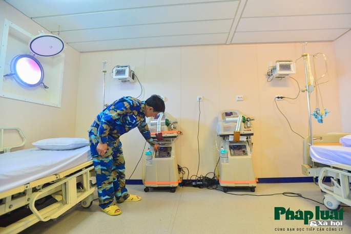 Cận cảnh tàu quân y 561 - bệnh viện trên biển hiện đại nhất Việt Nam can canh tau quan y 561 benh vien tren bien hien dai nhat viet nam
