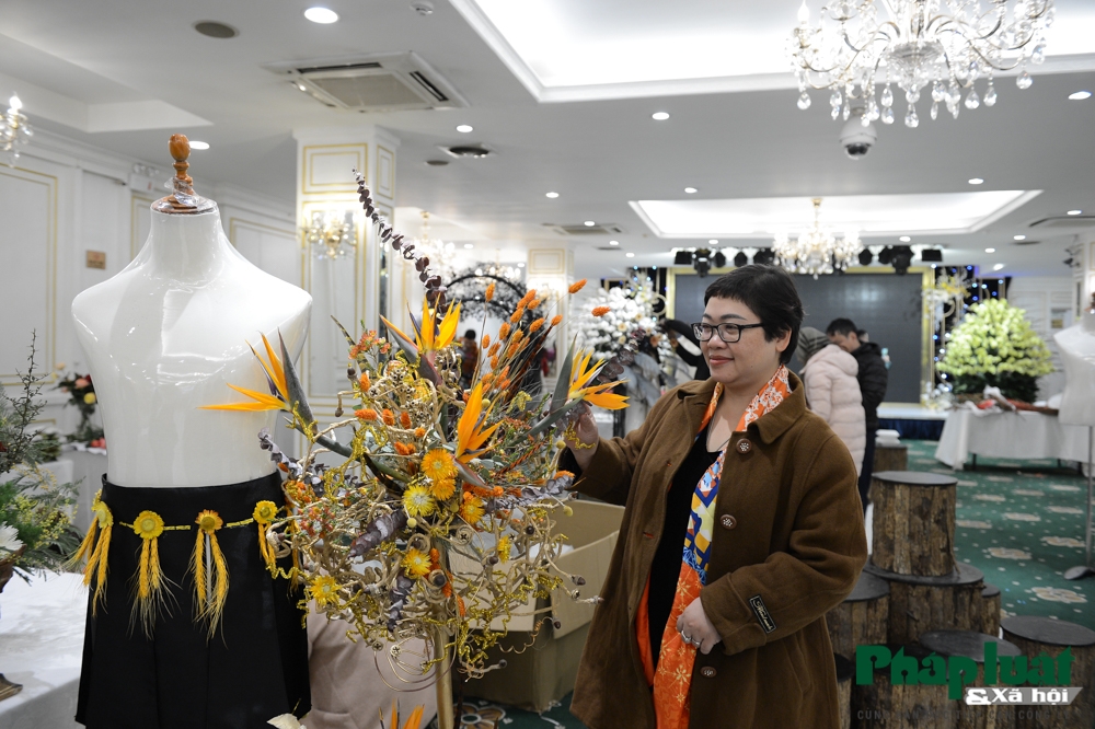 Gala thiết kế hoa lần đầu tiên tổ chức tại Hà Nội Cuộc hội tụ của những nhà thiết kế ngành hoa Việt Nam