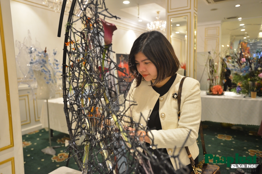Gala thiết kế hoa lần đầu tiên tổ chức tại Hà Nội Cuộc hội tụ của những nhà thiết kế ngành hoa Việt Nam