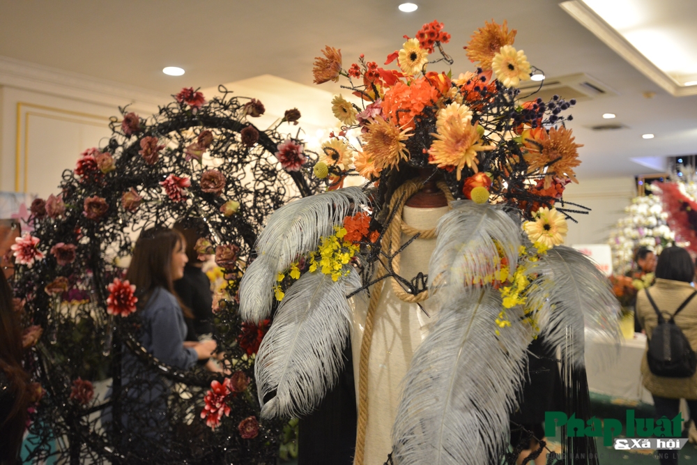 Gala thiết kế hoa lần đầu tiên tổ chức tại Hà Nội Cuộc hội tụ của những nhà thiết kế ngành hoa Việt Nam