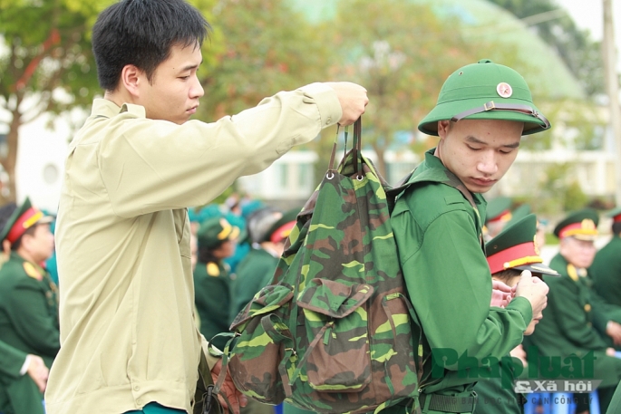 muon ma u ca m xu c tan binh nga y nha p ngu mu a xuan 2019