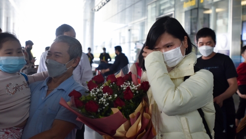 Chuyến bay giải cứu người Việt tại Ukraine đã đáp cánh tại Hà Nội