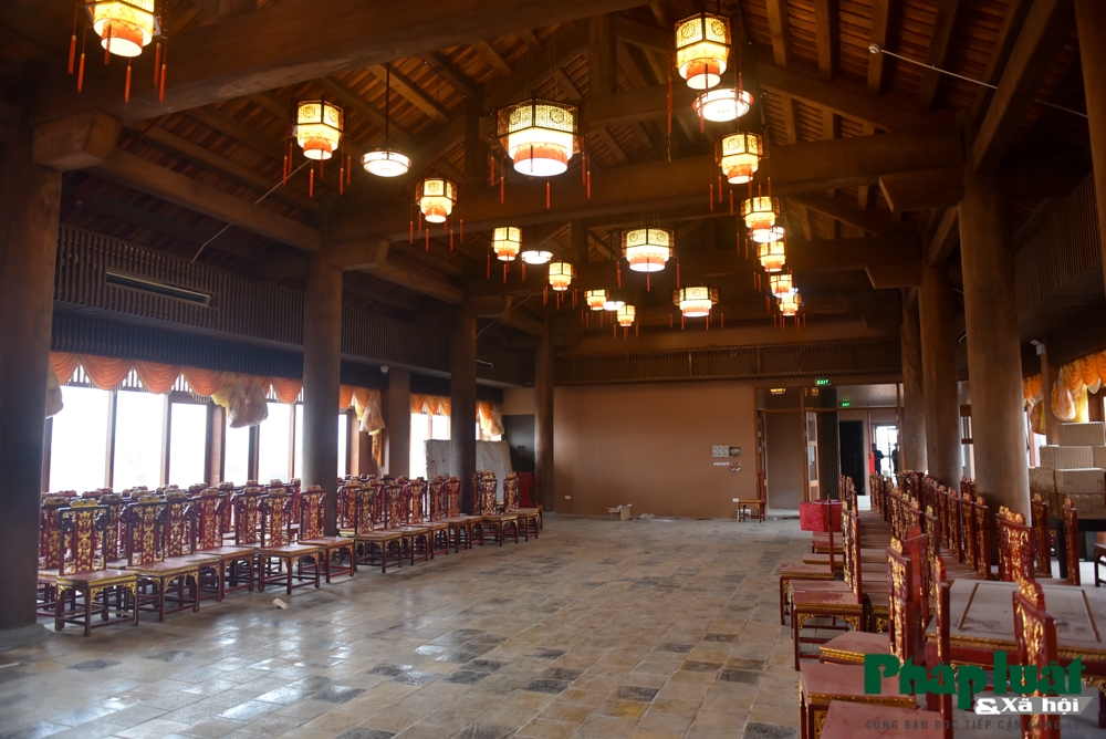 Khám phá nhà gốm trăm tỷ tại Bát Tràng Khám phá nhà gốm trăm tỷ tại Bát Tràng