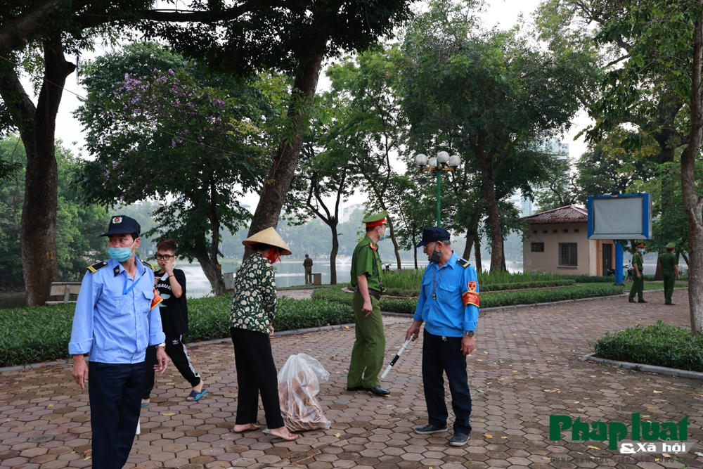Hà Nội kêu gọi người dân dừng hoạt động thể thao ngoài trời tại các công viên