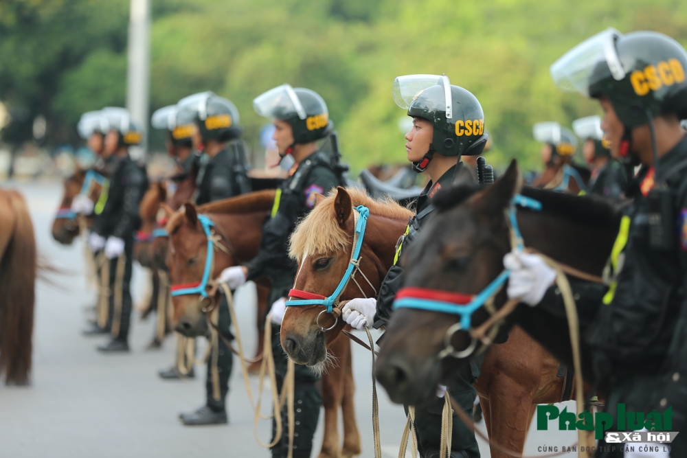 chiem nguong doi ky binh dau tien cua cong an viet nam