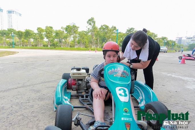 Đột nhập nơi đào tạo các tay đua F1 nhí tại Hà Nội dot nhap noi dao tao cac tay dua f1 nhi tai ha noi