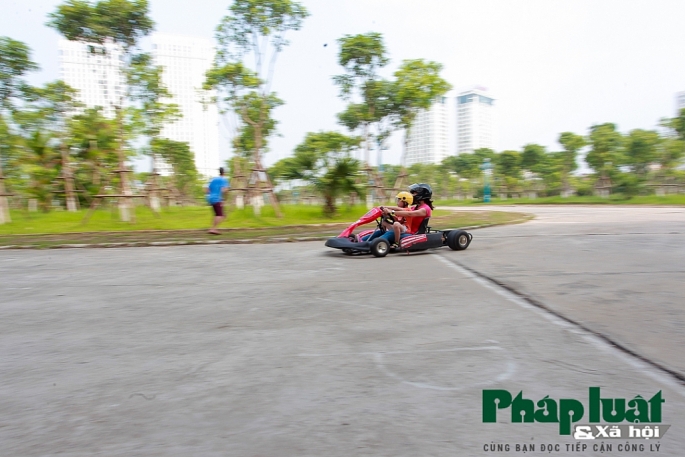 Đột nhập nơi đào tạo các tay đua F1 nhí tại Hà Nội dot nhap noi dao tao cac tay dua f1 nhi tai ha noi