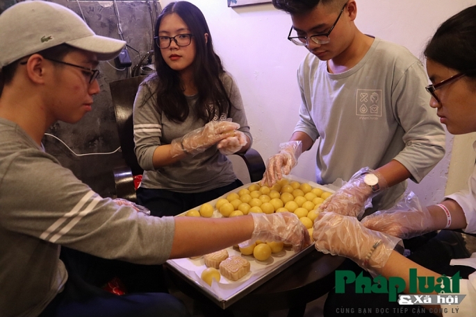 tet trung thu y nghia danh cho cac benh nhan nhi tai benh vien xanh pon