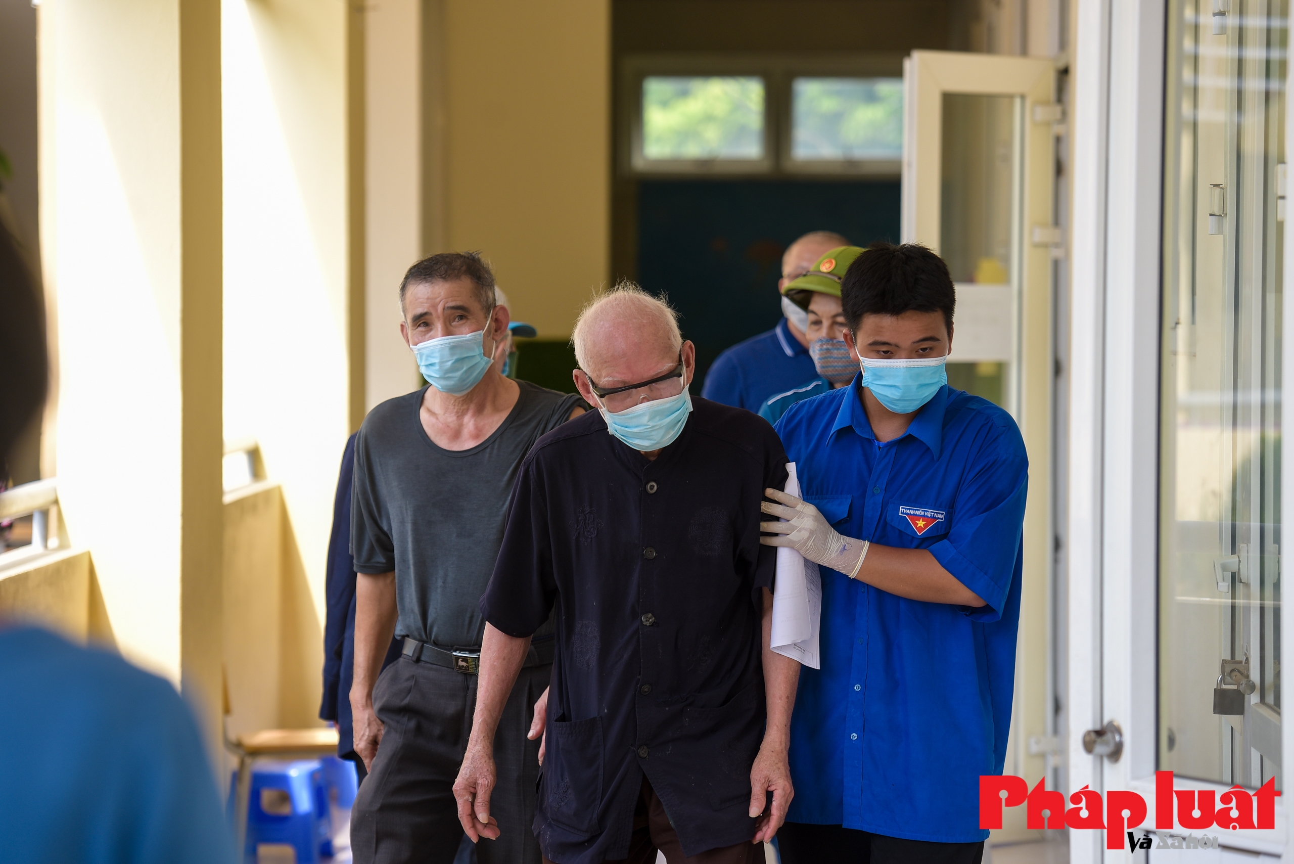 Đoàn y bác sĩ Bắc Giang hỗ trợ tiêm vắc-xin tại Hà Nội