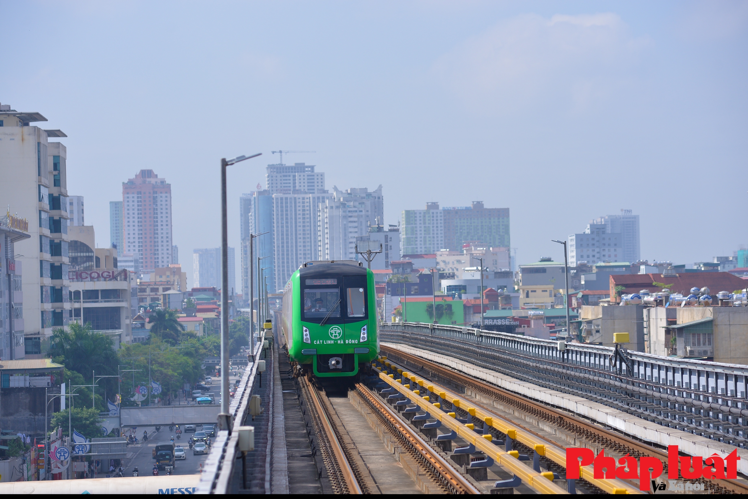 Toàn cảnh đường sắt trên cao Cát Linh - Hà Đông trước ngày chạy chính thức
