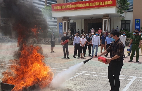 Tuyên truyền, phổ biến pháp luật, kiến thức về PCCC&CNCH