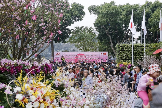 ngay 29 3 khai mac le hoi hoa anh dao nhat ban ha noi 2019