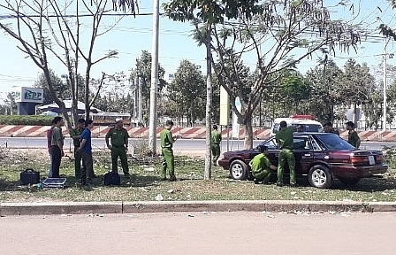 Ô tô của cán bộ kiểm lâm Bình Phước bị gài mìn tự chế