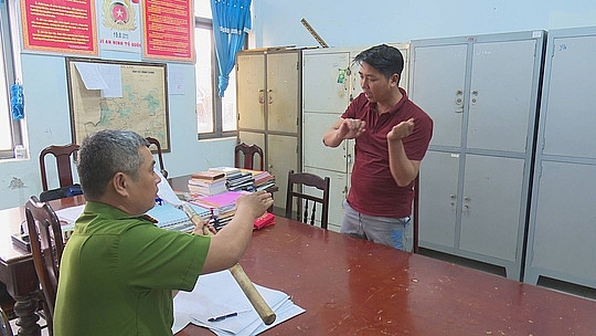 tu xung giang ho tai quan nhau nguoi dan ong bi chem tu vong