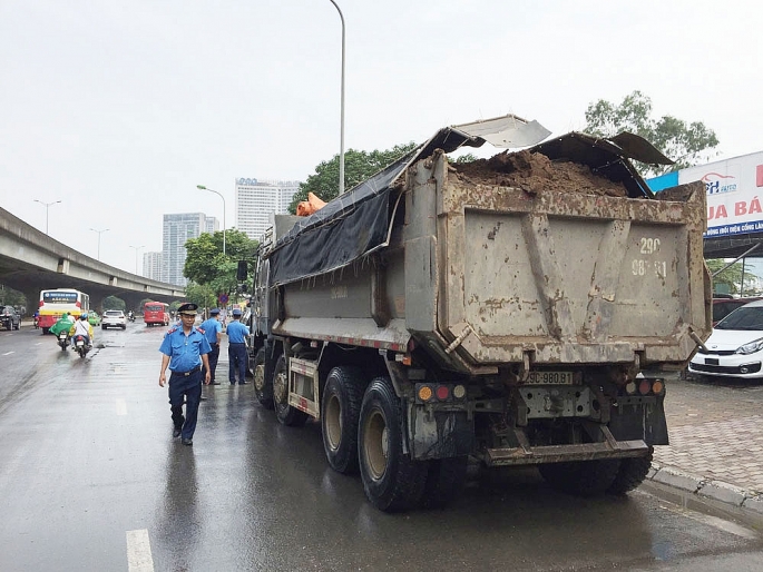 xu ly nghiem cac vi pham trong van chuyen phe thai xay dung rac thai sinh hoat