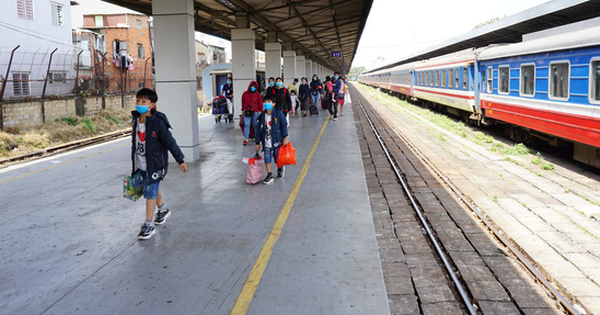 Đường sắt mở bán vé các đoàn tàu địa phương dịp Tết Nhâm Dần 2022