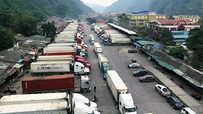 Tháo gỡ khó khăn cho xuất nhập khẩu hàng hóa qua các tỉnh biên giới phía bắc