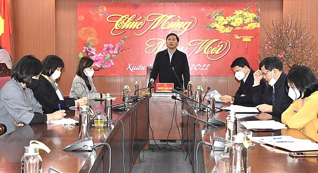 Bí thư Huyện ủy Mê Linh Nguyễn Thanh Liêm phát biểu tại buổi làm việc. 