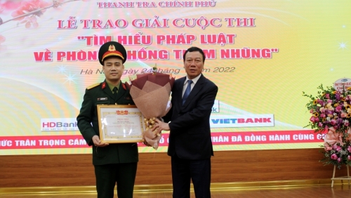 Trao giải cuộc thi “Tìm hiểu pháp luật về phòng, chống tham nhũng”