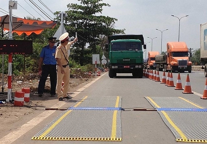 kiem soat tai trong phuong tien giao thong duong bo tren dia ban tp ha noi