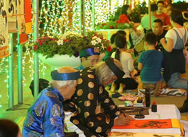 Ấm cúng không khí Tết Nguyên đán tại chuỗi quần thể nghỉ dưỡng FLC am cung khong khi tet nguyen dan tai chuoi quan the nghi duong flc