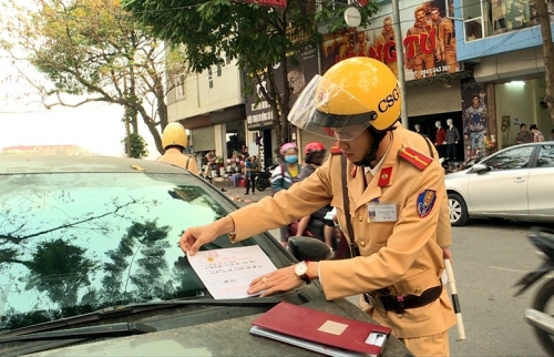 Hà Nội: Kiểm tra, xử lý nghiêm vi phạm trật tự an toàn giao thông