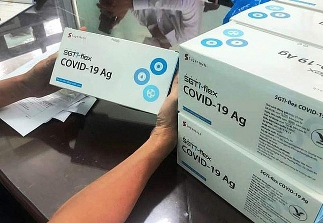 Tăng cường kiểm tra, kiểm soát mặt hàng kit test Covid-19. Ảnh minh họa