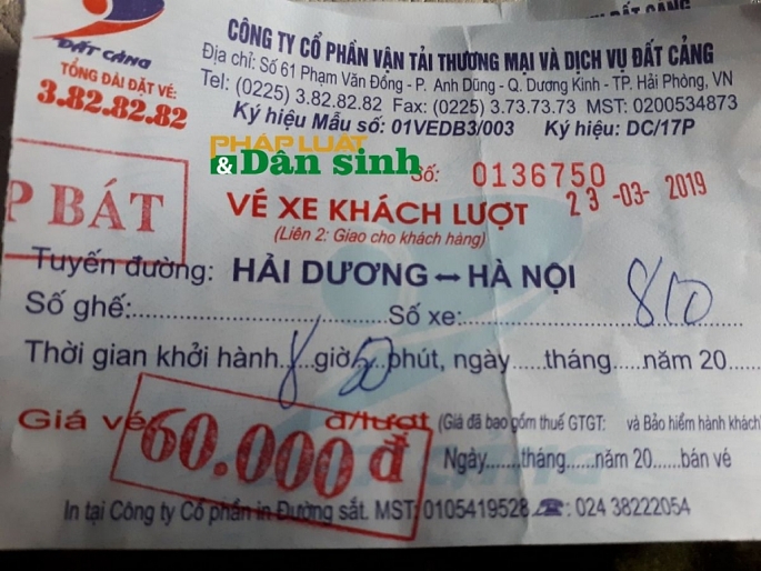 xe khach dat cang phat hanh ghe nhua phuc vu quy khach