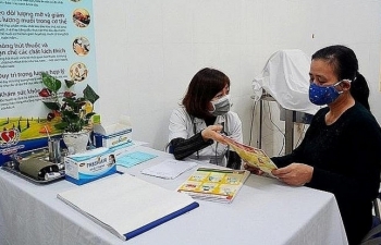 ha noi tang cuong trang tri tuyen truyen co dong truc quan phong chong dich benh covid 19