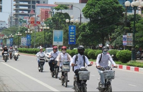 Tăng cường công tác bảo đảm an toàn giao thông cho thanh, thiếu niên