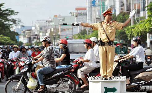 ha noi yeu cau tang cuong kiem tra xu ly nghiem cac vi pham ve trat tu atgt