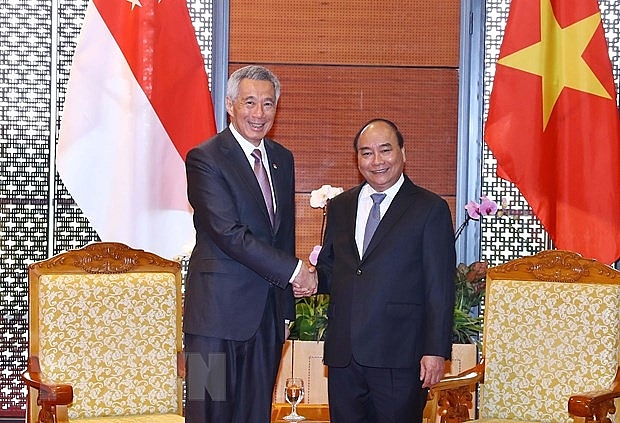 Thủ tướng Nguyễn Xuân Phúc tiếp Thủ tướng Singapore Lý Hiển Long thu tuong nguyen xuan phuc tiep thu tuong singapore ly hien long