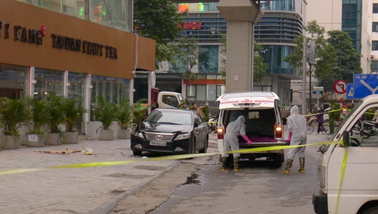 Người phụ nữ rơi từ tầng cao chung cư xuống đất tử vong nguoi phu nu roi tu tang cao chung cu xuong dat tu vong