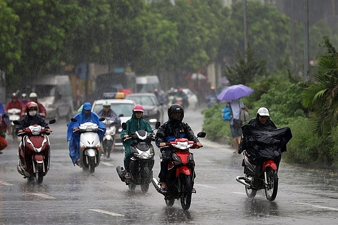 Bắc Bộ mưa dông vài nơi, đề phòng lốc sét, mưa đá 