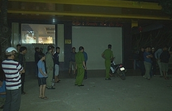 nam thanh nien dam chet nhan vien quan karaoke o quat lam vi khong tim thay xe may