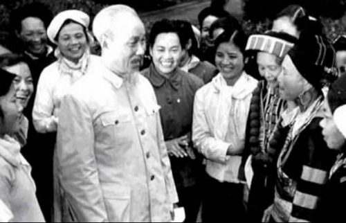 Tuần phim Kỷ niệm 130 năm Ngày sinh Chủ tịch Hồ Chí Minh
