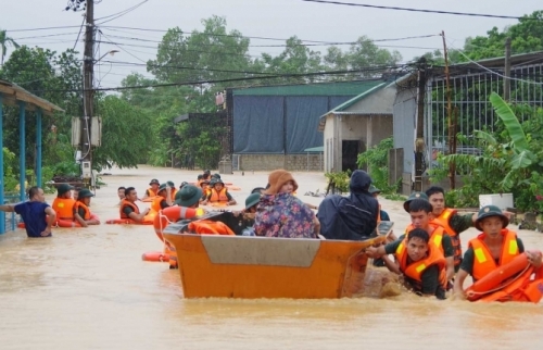 Quản lý, sử dụng vật tư, trang thiết bị chuyên dùng phòng, chống thiên tai