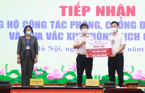 Hà Nội tiếp nhận hơn 2 tỷ đồng ủng hộ công tác phòng, chống dịch Covid-19