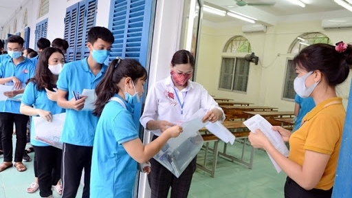 Sẵn sàng phương án xét tuyển sử dụng kết quả kỳ thi phù hợp tình hình dịch bệnh