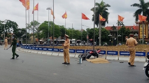 Cô gái trẻ tử vong thương tâm tại ngã năm Kiến An