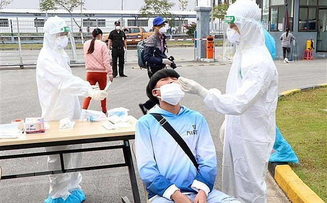 Sáng 22/7: Thêm 2.967 ca mắc Covid-19 mới, riêng TP HCM là 2.433 ca Sáng 22/7: Thêm 2.967 ca mắc Covid-19 mới, riêng TP HCM là 2.433 ca