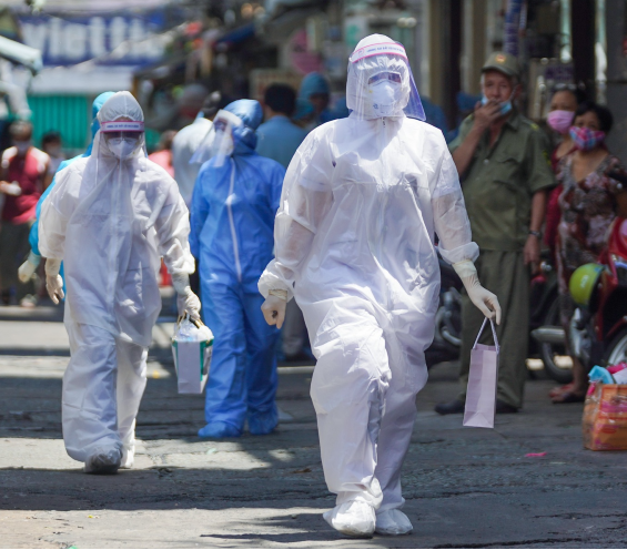 Tuyên truyền sâu rộng về chiến lược phòng, chống dịch của TP là “5K + vắc xin + công nghệ”