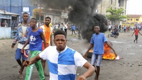 Xe bồn đâm xe khách rồi bốc cháy, 33 người tử vong