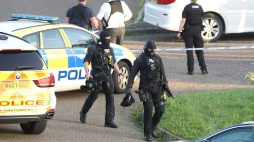 Xả súng tại Anh, ít nhất 6 người thiệt mạng